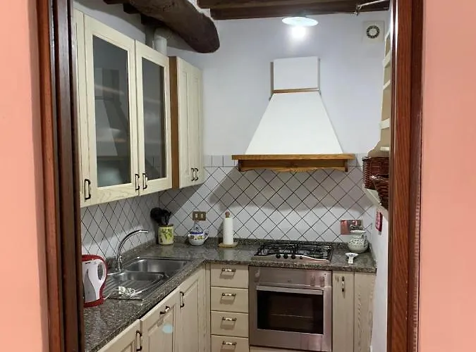 아파트 Podere Il Giurato 파우글리아